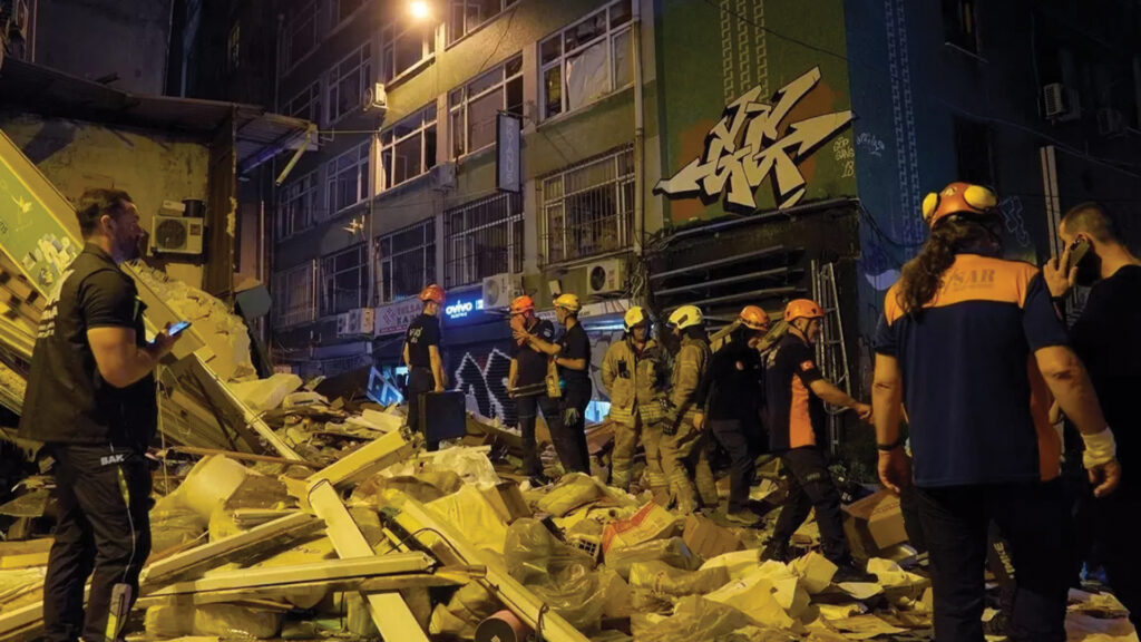 Beyoğlu’nda Büfede Patlama: Bina Çöktü, Ölü veya Yaralı Yok