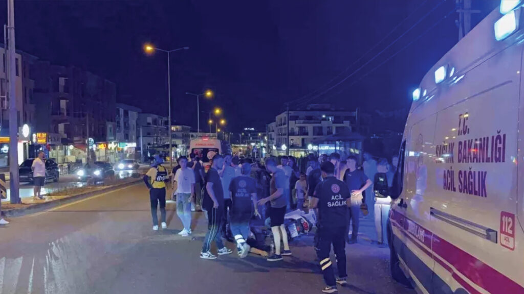 Düzce’de Otomobil ile Motosiklet Çarpıştı: 2 Yaralı