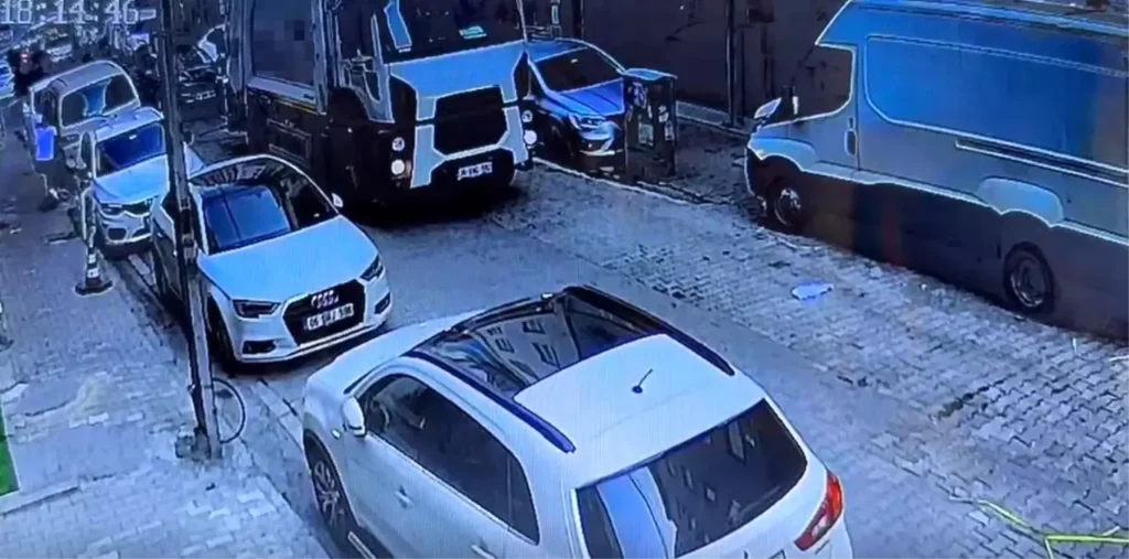 Esenyurt’ta Feci Kaza: Çöp Kamyonunun Çarptığı Çocuk Hayatını Kaybetti