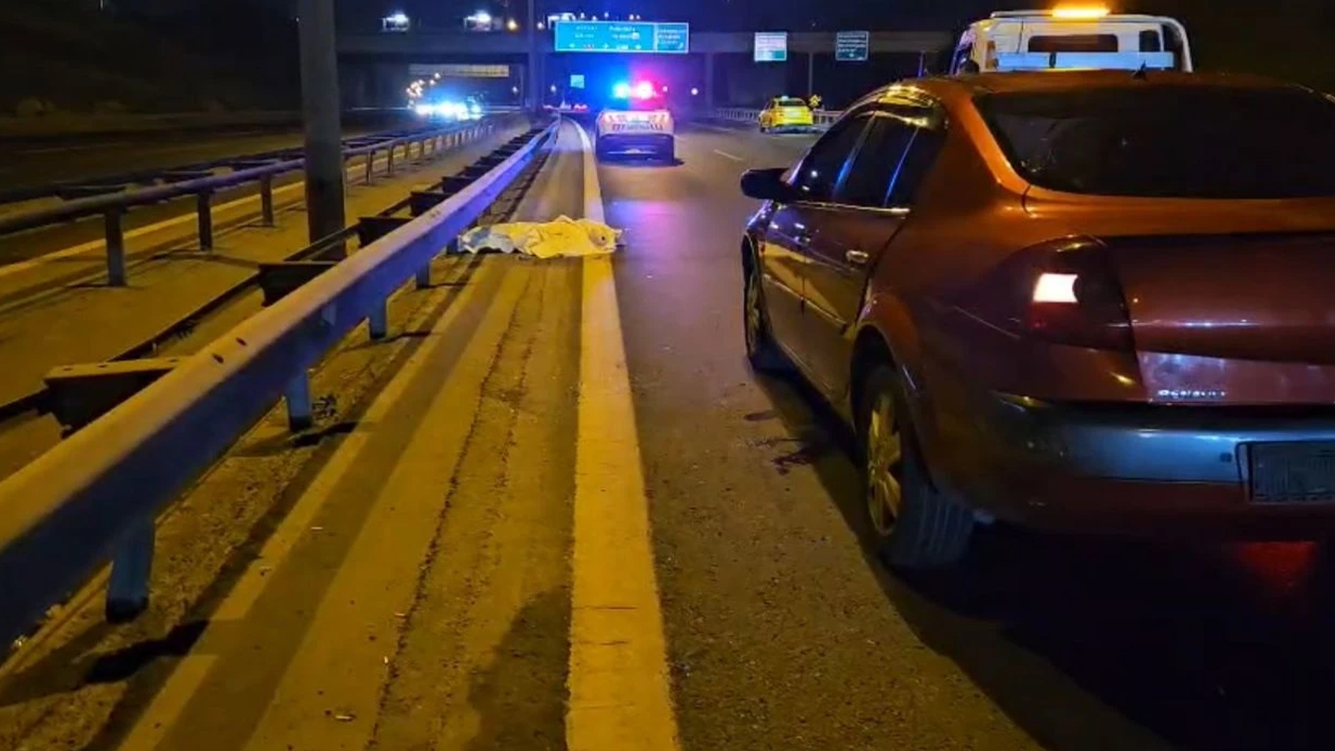 Gaziosmanpaşa TEM Bağlantı Yolu’nda Feci Kaza: Bir Kişi Hayatını Kaybetti