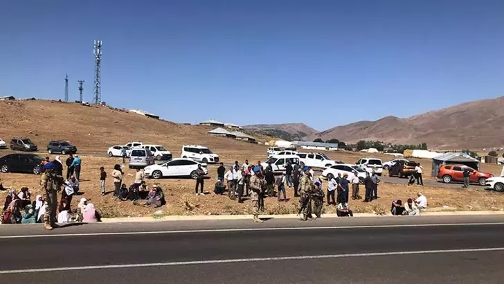 Bingöl’de yolun karşısına geçmeye çalışan yayaya otomobil çarptı: 1 ölü