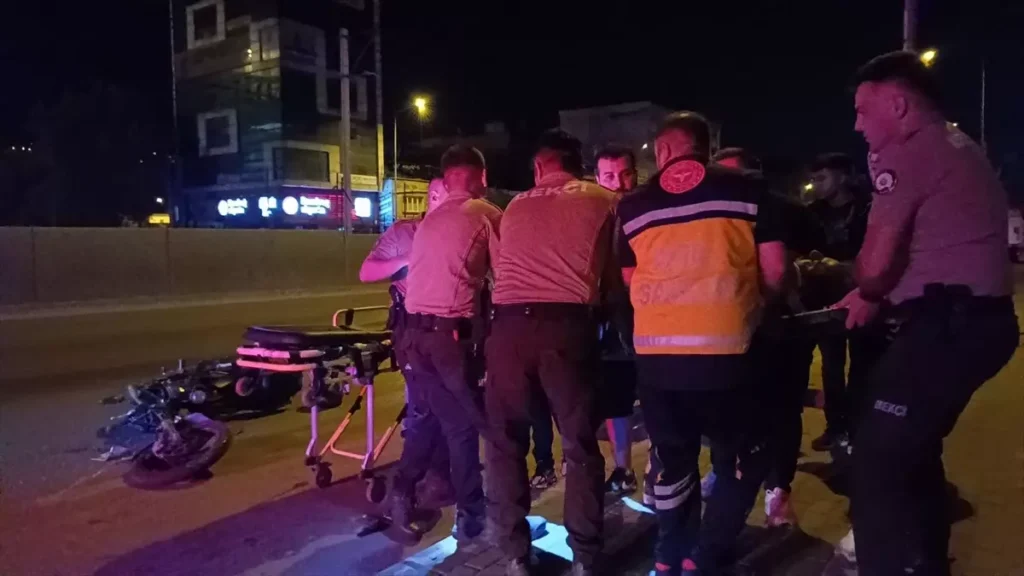 Bursa’da Motosiklet Kazası: 2 Kişi Ağır Yaralı