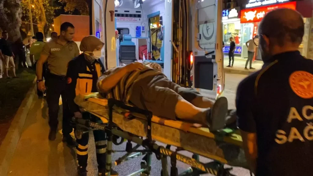 İnegöl’de Trafik Kazası: Yaşlı Sürücü Yaralandı