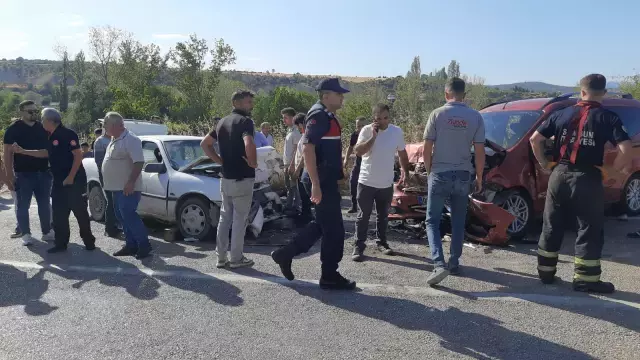 Samsun’da feci kaza: 1 ölü, 13 yaralı