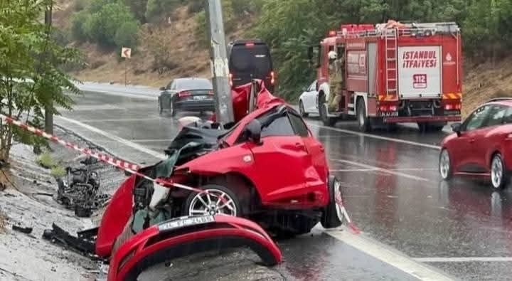 Aracı İkiye Ayrıldı! İstanbul’daki Feci Kazada Ordulu Genç Hayatını Kaybetti