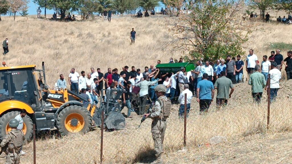 Batman’da aile katliamının nedeni: Arazi anlaşmazlığı ve kız kaçırma husumeti