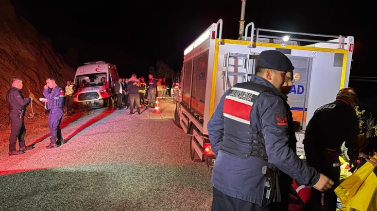 Sivas’ta Feci Kaza: 4 Kişi Hayatını Kaybetti