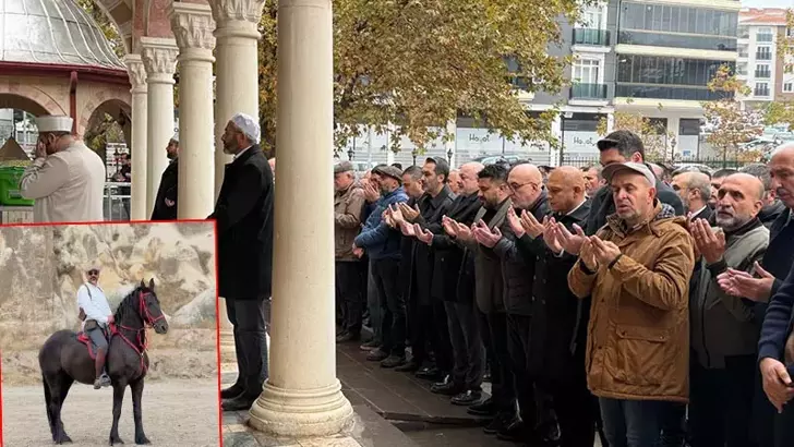 Atla Elektrik Direğine Çarptı: Emrah Kavlak Hayatını Kaybetti