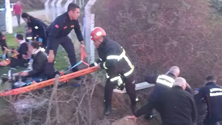 Aydın’ın Koçarlı ilçesinde meydana gelen trafik kazasında 6 kişi yaralandı.