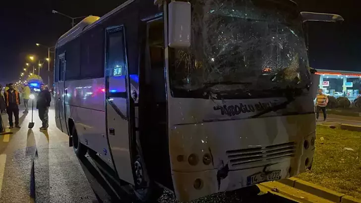 Bolu’da İşçi Servislerinin Karıştığı Zincirleme Kazada 11 Kişi Yaralandı