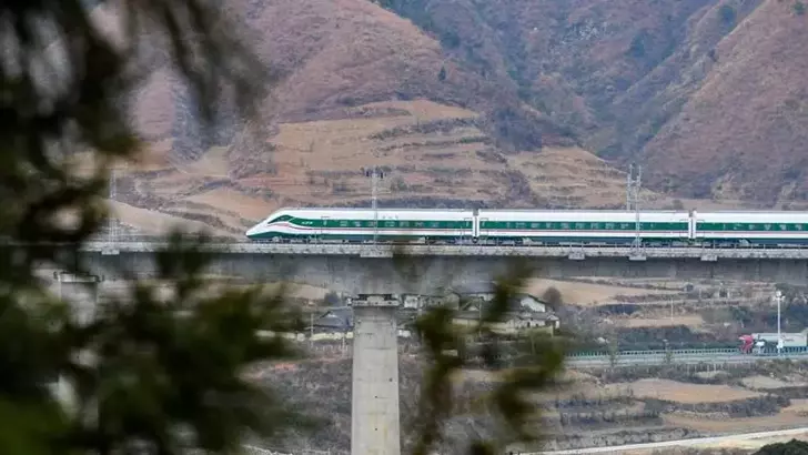 Çin’in Yunnan Eyaletinde Test Treni İşçilere Çarptı: 11 Ölü