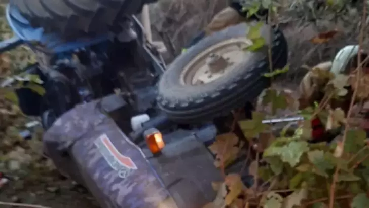 Emekli öğretmen traktör kazasında yaşamını yitirdi