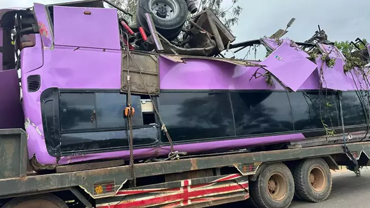 Kamboçya’da Otobüs Nehre Düştü: 13 Ölü, 24 Yaralı