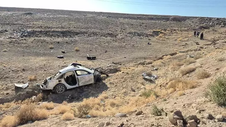 Niğde’de otomobil şarampole yuvarlandı: 2 ölü, 1 yaralı