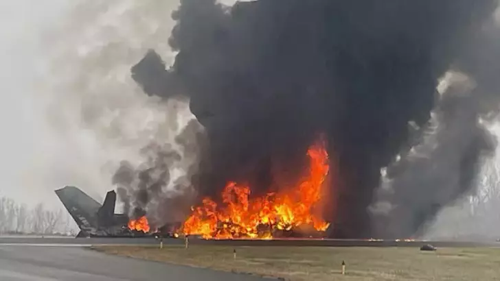 ABD’de Özel Jet Düştü: 7 Kişi Hayatını Kaybetti