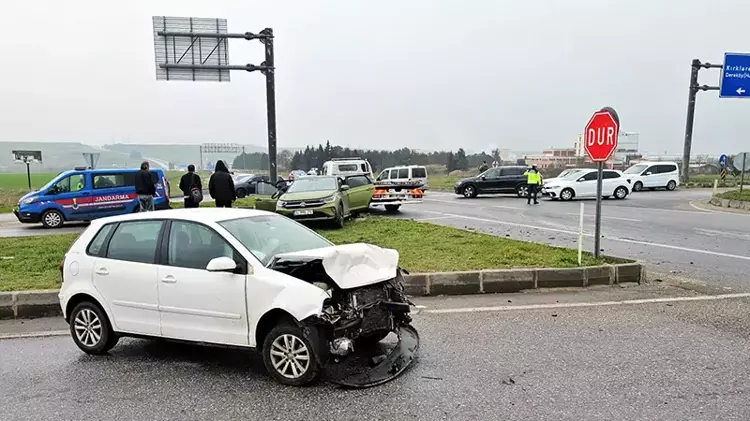 Edirne’de otomobiller çarpıştı: 7 yaralı