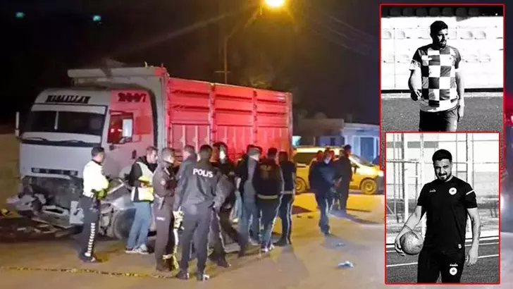Gaziantep’te otomobil park halindeki kamyona çarptı: Kaleci antrenörü ve futbolcu hayatını kaybetti