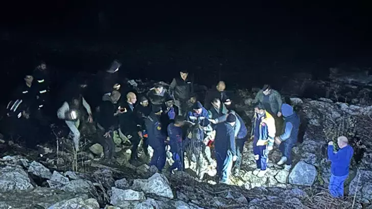 Kastamonu’da denize uçan otomobilin sürücüsü yaralandı