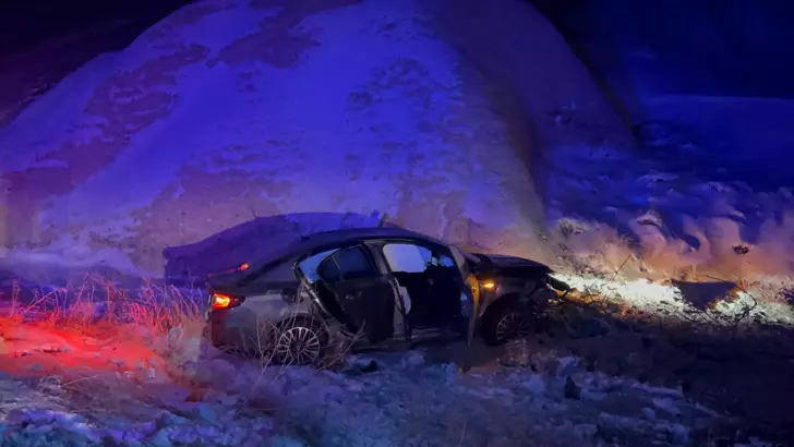 Nevşehir’de Otomobil Tarlaya Savruldu: 4 Yaralı