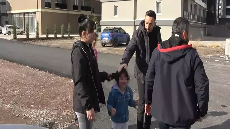 Takip Sonrası Yakalanan Sürücünün Ağlayan Çocuklarını Polis Sakinleştirdi