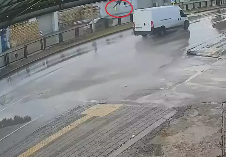 Adana’da Yaya Geçidinde Otomobilin Çarptığı Yaşlı Adam Hayatını Kaybetti