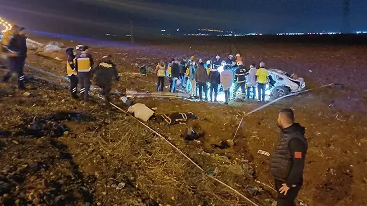 Batman’da İki Otomobil Çarpıştı: Ölü Sayısı 4’e Yükseldi