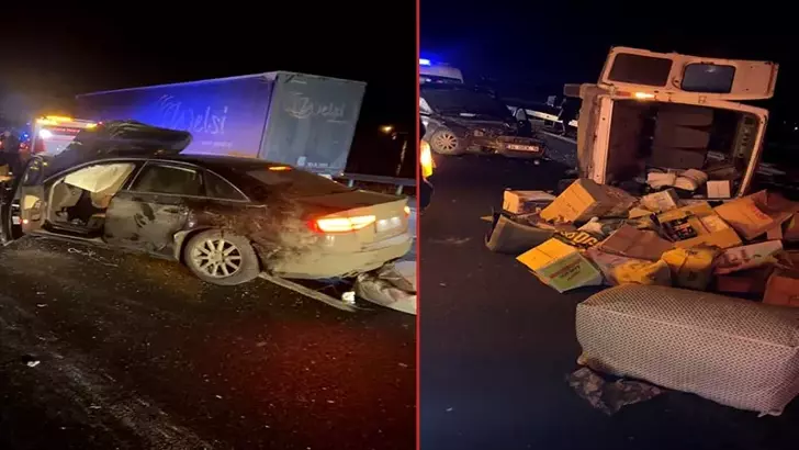 Minibüs ile Otomobil Otoyolda Çarpıştı: 1 Ölü, 3 Yaralı