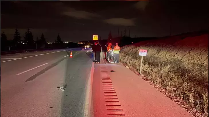 Yolun Karşısına Geçmek İsteyen Kadın Cipin Çarpması Sonucu Hayatını Kaybetti