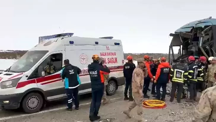 Erzurum’da Aynı Yerde 2’nci Zincirleme Kaza: 1 Ölü, 4 Yaralı