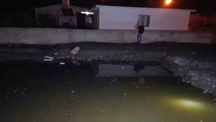 Hatay'da Yürek Yakan Olay: Su Dolu İnşaat Temeline Düşen İki Kardeş Hayatını Kaybetti