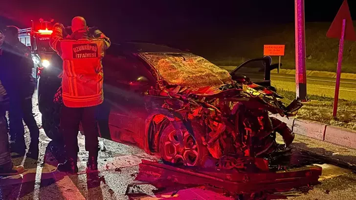 Kazada Ölen Sürücünün Gerçek Kimliği Nişanlısının Ağabeyinin Aramasıyla Ortaya Çıktı