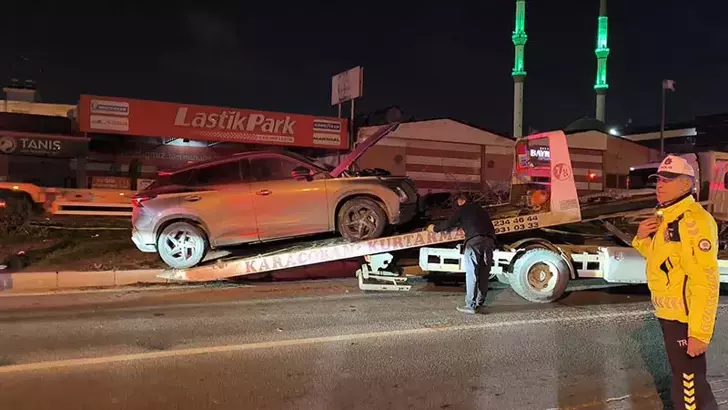 Mersin’de cip refüje daldı: 3 ölü, 3 yaralı