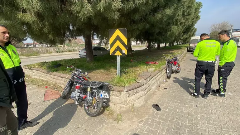 Aydın’da İki Motosiklet Çarpıştı: 1’i Ağır, 3 Yaralı