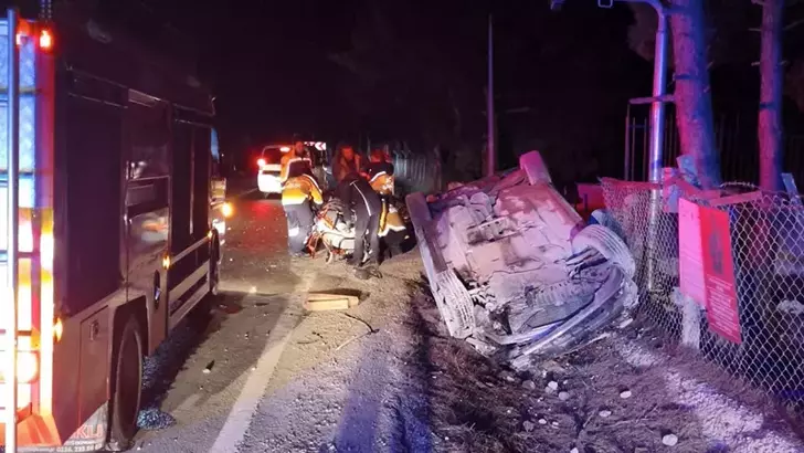 Edirne’de otomobil takla attı: 5 kişi yaralandı