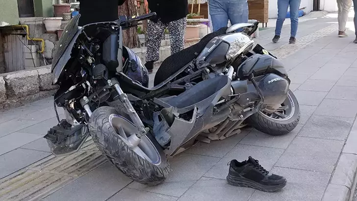 Polisten Kaçarken Kaza Yaptı: Ehliyetsiz Sürücüye 392 Bin 500 Lira Ceza