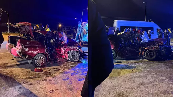 Mersin'de Feci Kaza: Minibüsle Çarpışan Otomobilin Sürücüsü Hayatını Kaybetti