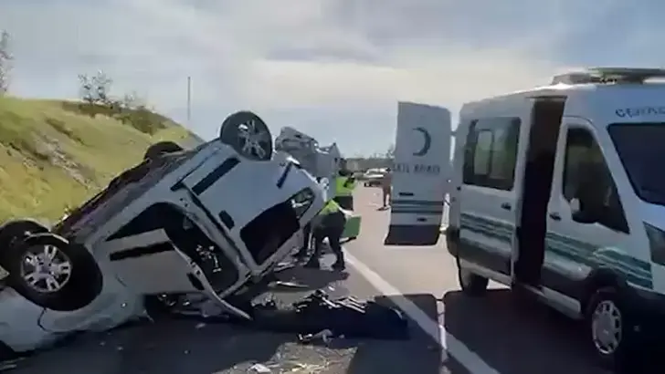 Şanlıurfa'da Yürek Yakan Kaza: Kızını Otogara Uğurlarken Komşularıyla Birlikte Can Verdi
