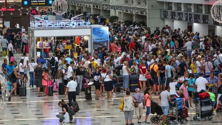 Antalya'da 9 Günlük Bayram Bereketi: Lüks Otellerde Doluluk Yüzde 100'e Yaklaştı