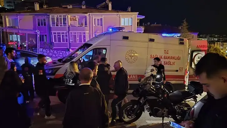 Bursa'nın Mudanya İlçesinde Otomobilin Çarptığı Yaya Yaralandı