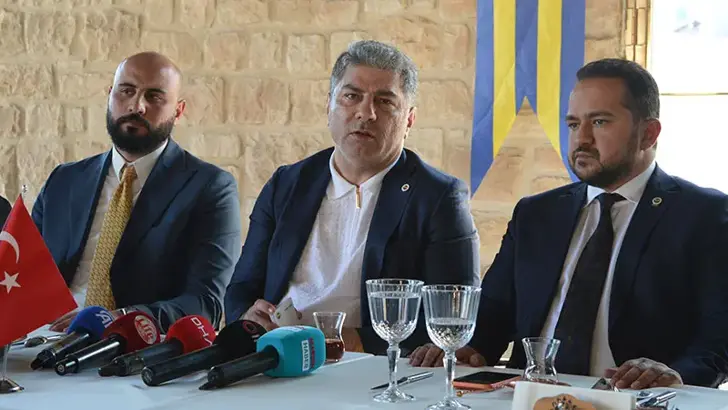 Fenerbahçe Başkan Adayı Hakan Safi'den Mardin'de Çarpıcı Vaatler: "Dünya Yıldızlarını Getireceğiz"