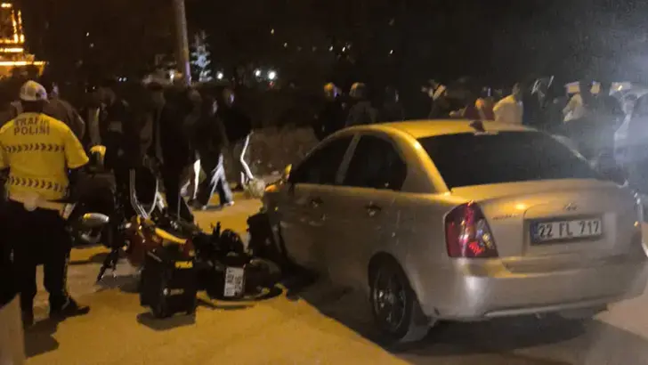 Keşan’da Kavşak Çatışması: Motosikletli İki Genç Yaralandı