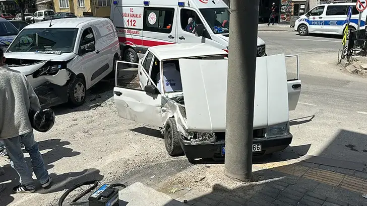 Kütahya’da Ehliyetsiz Sürücü Kazası: 80 Bin TL Ceza Yağdı