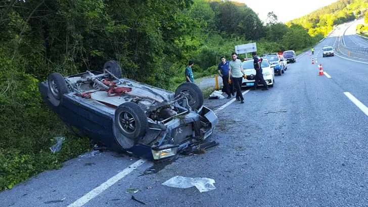 Zonguldak'ta Feci Kaza: Kontrolden Çıkan Otomobil Takla Attı, 4 Yaralı