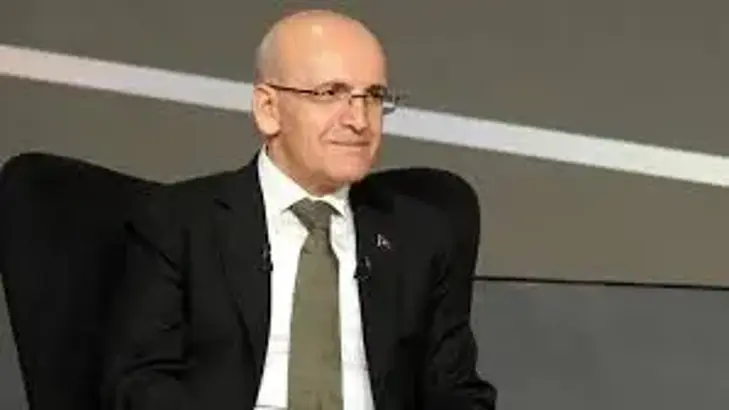 Bakan Şimşek'ten Enerji Dönüşümü Vurgusu: "Yenilenebilir Enerji Yatırımlarını Destekliyoruz"