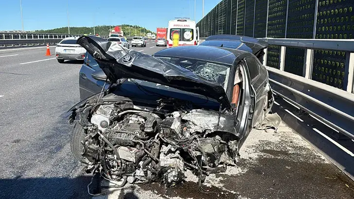 Kuzey Marmara Otoyolu'nda Zincirleme Facia: 1'i Ağır 4 Yaralı