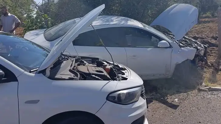 Adıyaman'da Trafik Kazası: İki Otomobil Çarpıştı, 3 Kişi Yaralandı