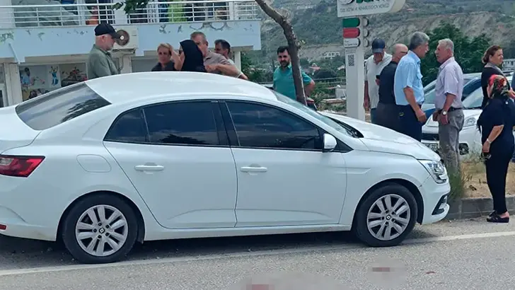 Hatay'da Acı Kaza: Taziyeye Giderken Otomobilin Çarptığı Kadın Hayatını Kaybetti