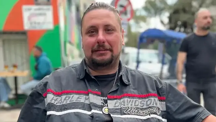 İzmir'de Motokurye Akın Payaz'ın Ölümüyle Sonuçlanan Kazada Sorumlu Vinç Sürücüsü Tutuklandı