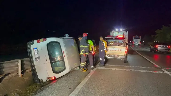 Kastamonu’da Gizemli Kaza: Refüje Devrilen Araç Boş Çıktı