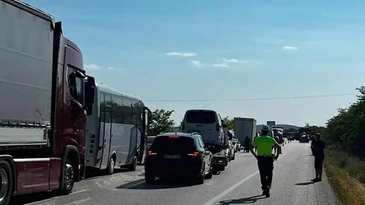 Konya'da Askeri Zırhlı Araç Devrildi: 1 Asker Yaralı